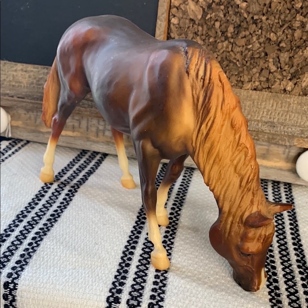 Vintage Breyer-Grazing Chestnut Mare